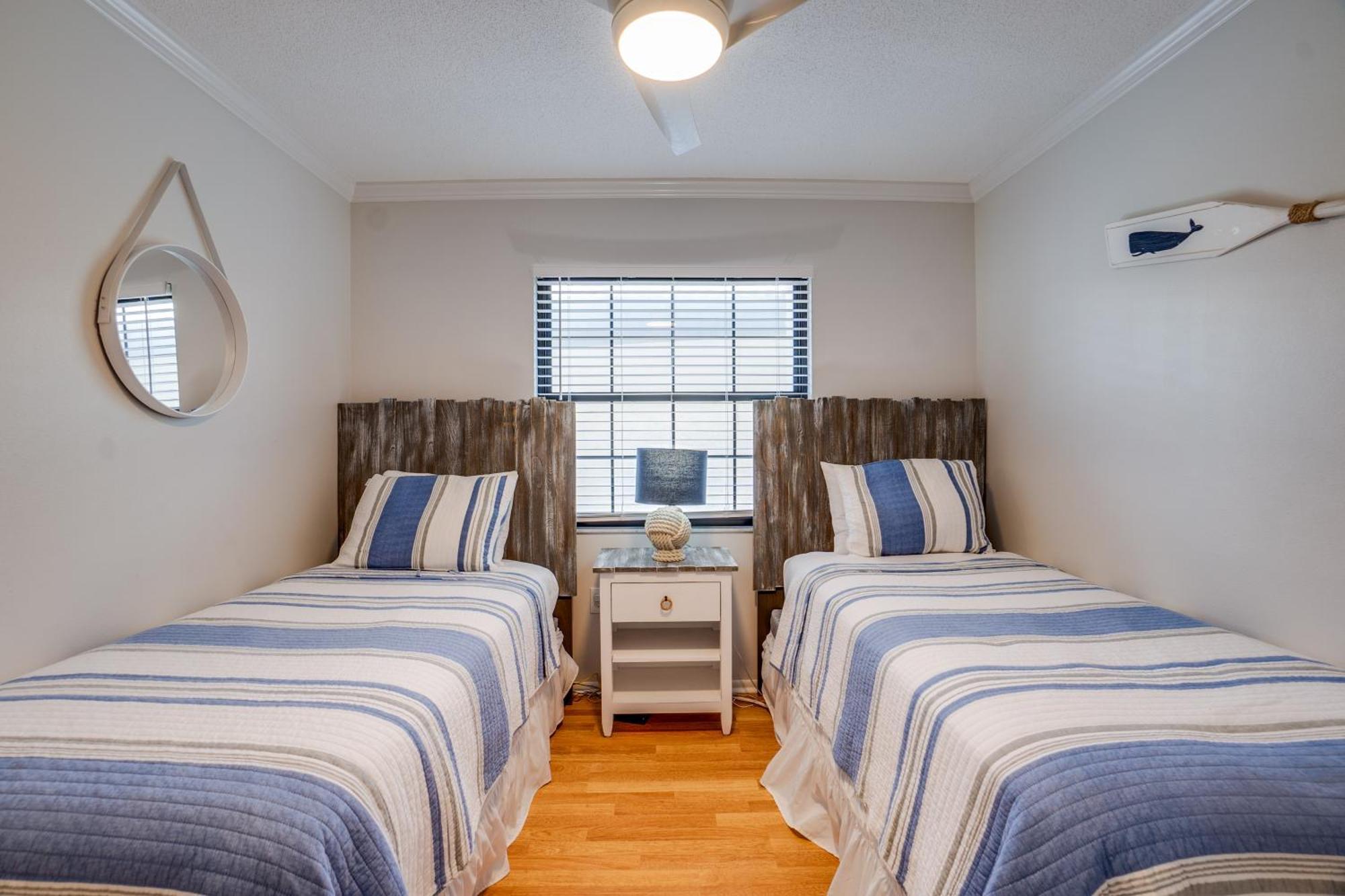 Beach Front Condo Sea View Play At Gulf Place Holmes Beach Exteriör bild